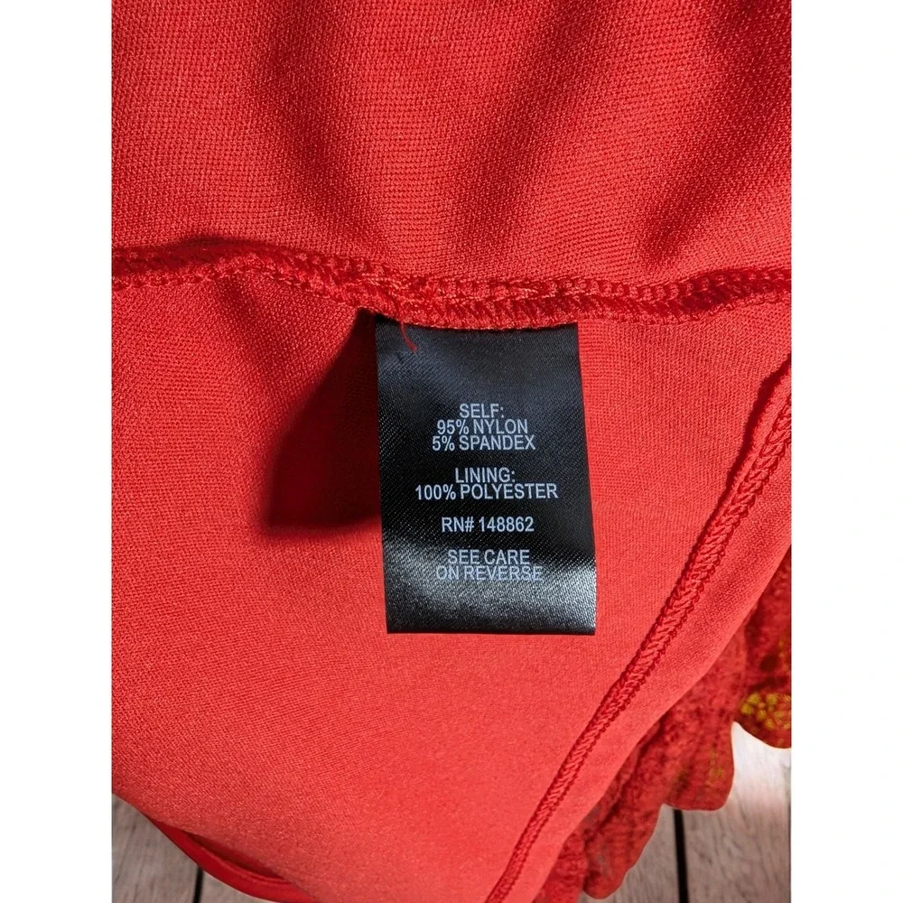 Torrid Red Lace Overlay Dress Plus Size 3 3X XXX Fit Flare Christmas Valentines - Picture 4 of 6